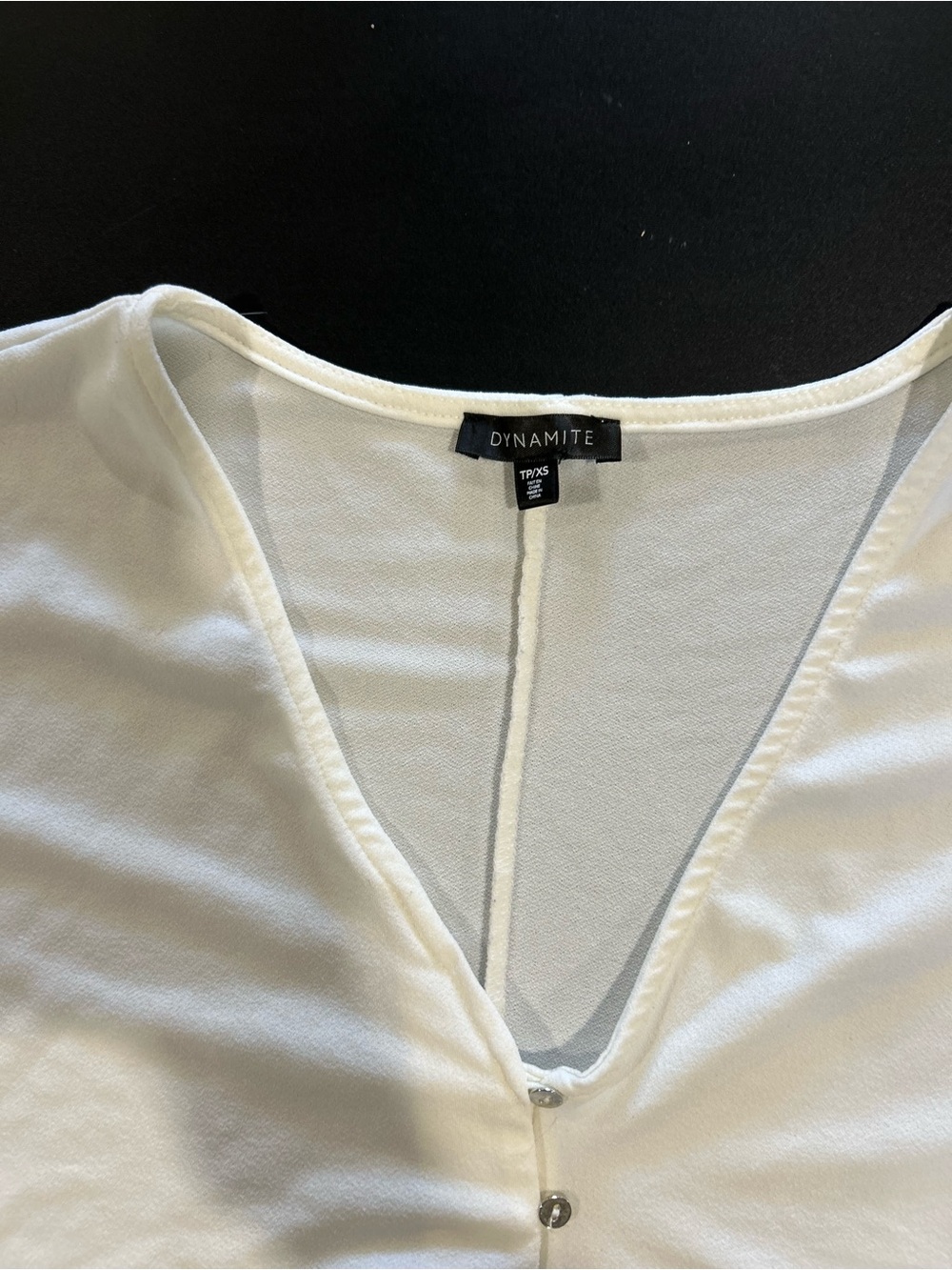 Dynamite White Button-Front Tie Crop Top - Picture 2 of 4
